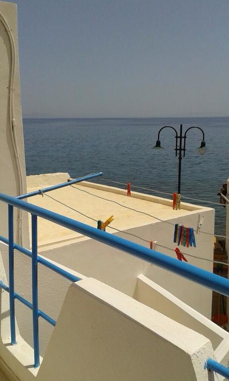 Spiros Apartments Livadia  Exterior photo